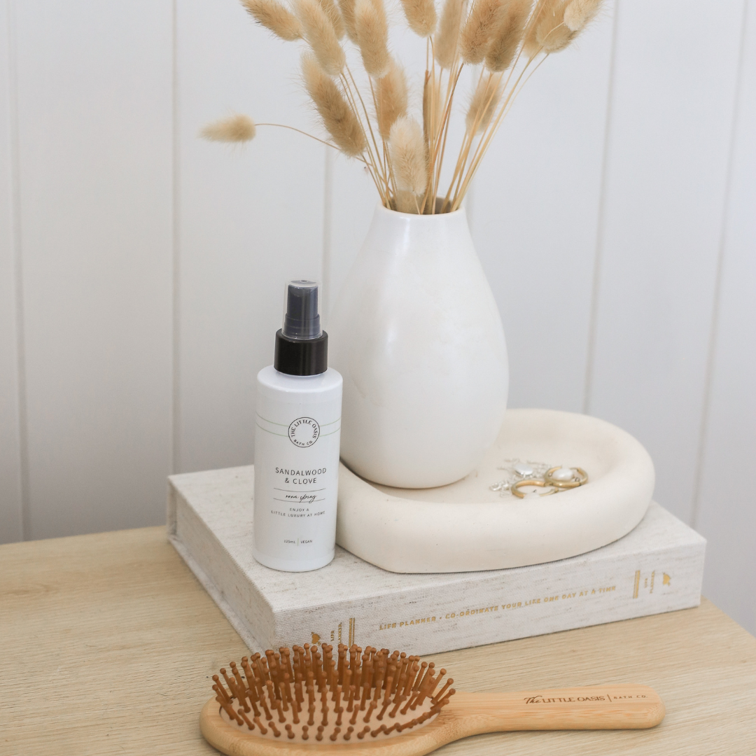 SANDALWOOD & CLOVE | ROOM SPRAY