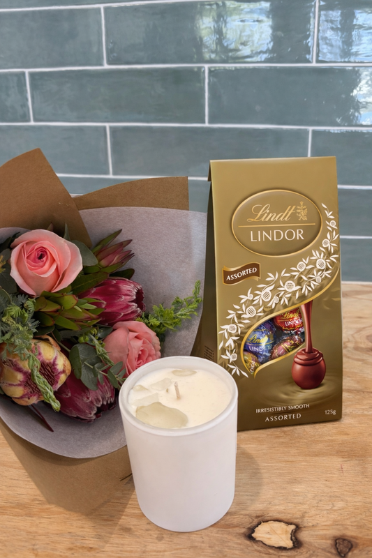 Native & Roses Package