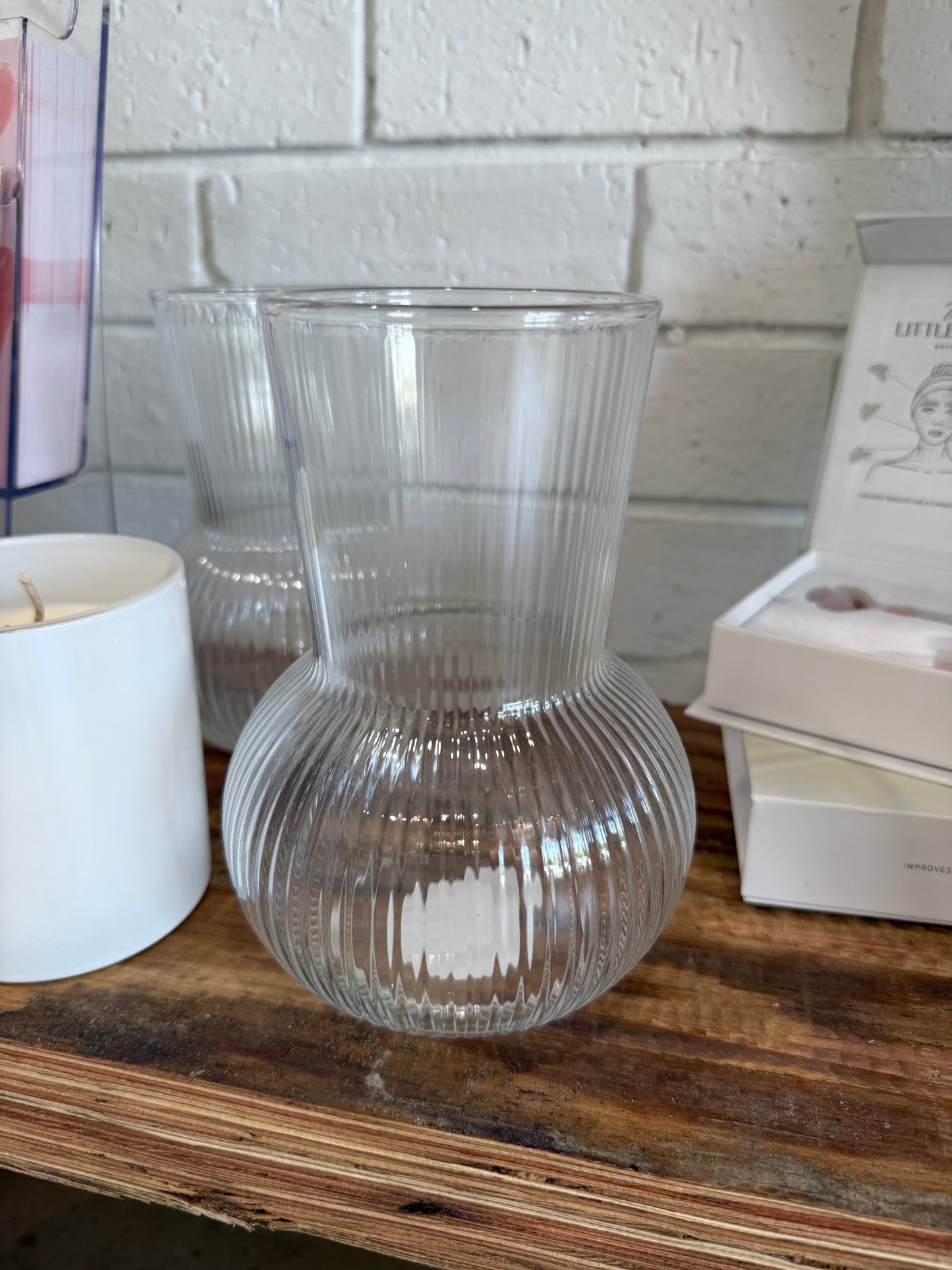 Glass Ribbed Ginger Lily Vase Clear